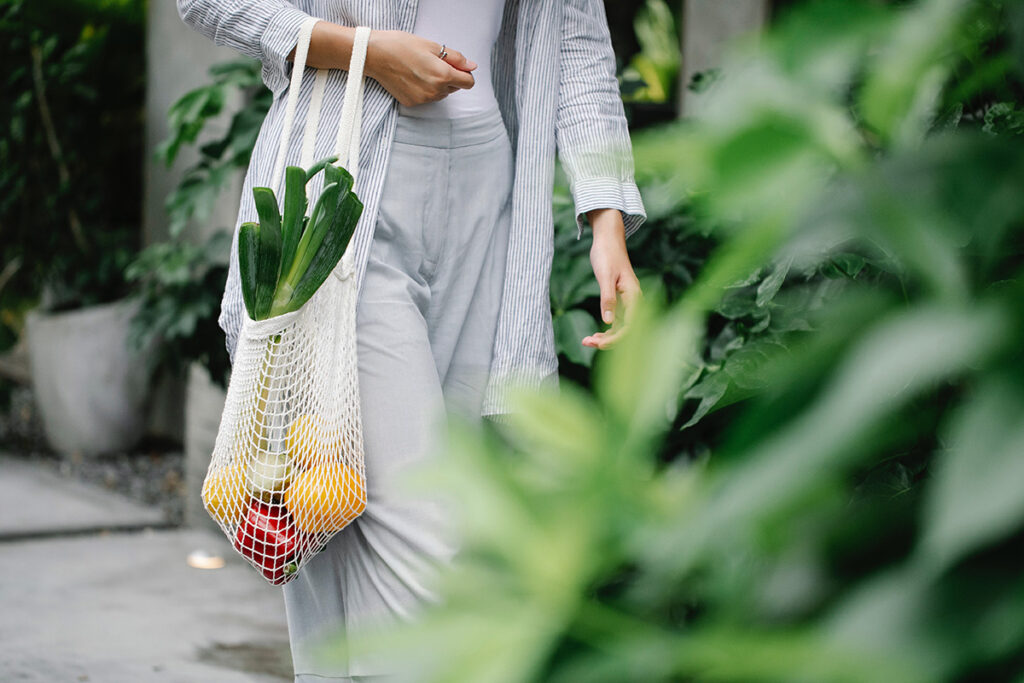 Saving Tip: best day to go grocery shopping