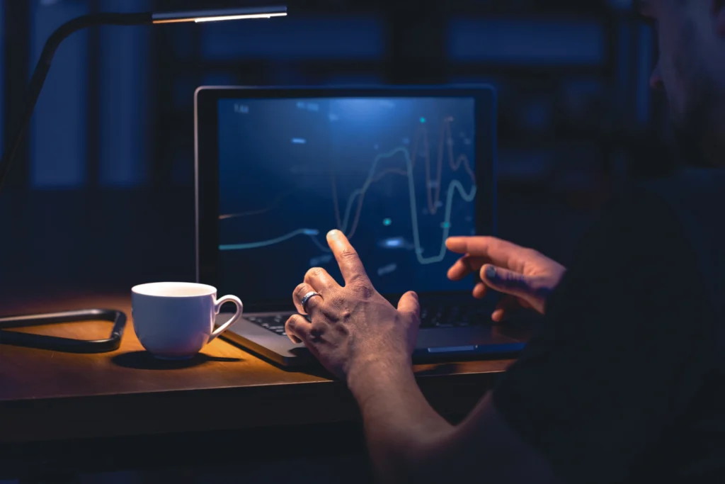 Dividend Investing: 5 Easy Ways to Build a Portfolio That Pays